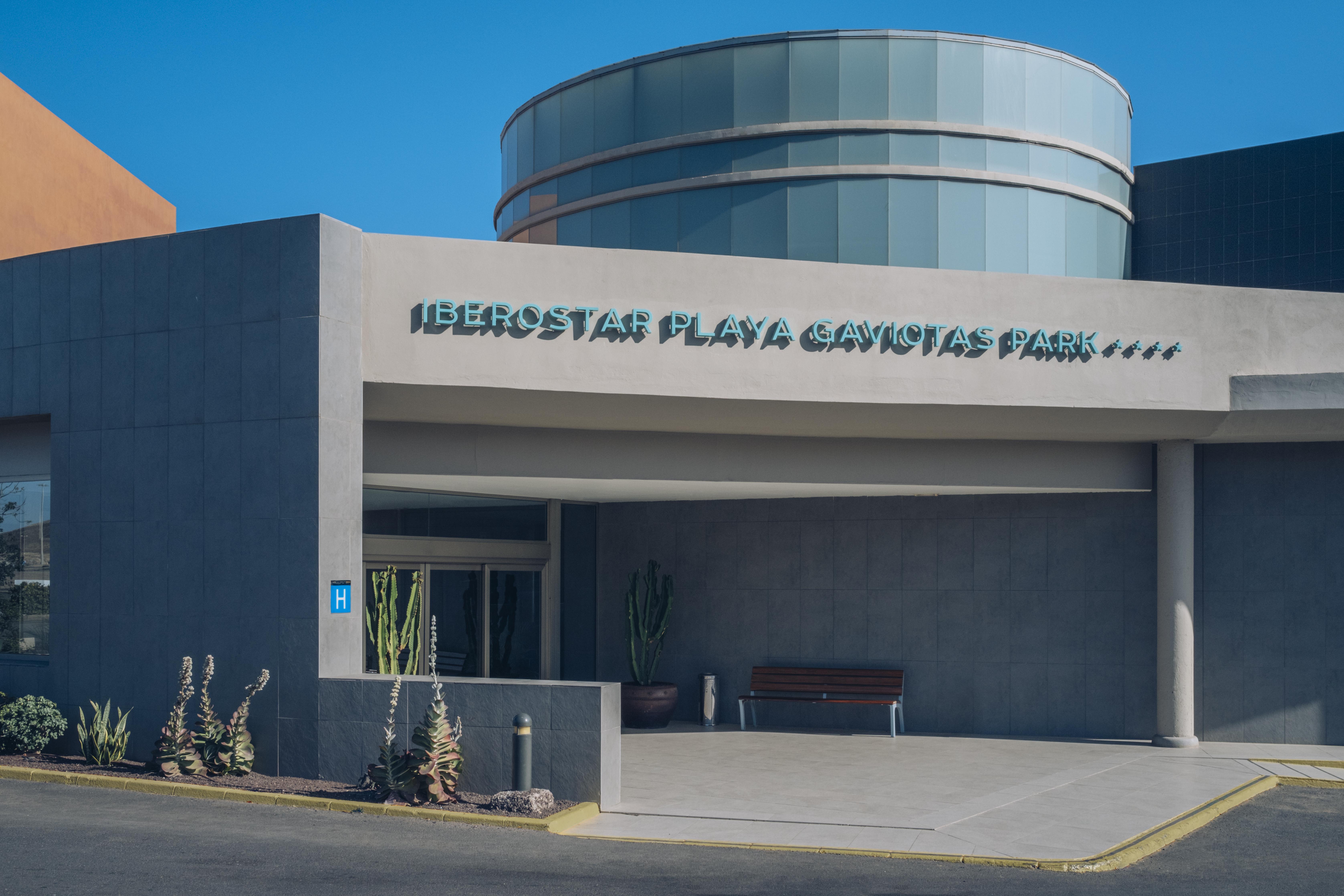 Hotel Iberostar Waves Gaviotas Park Playa Jandia Esterno foto