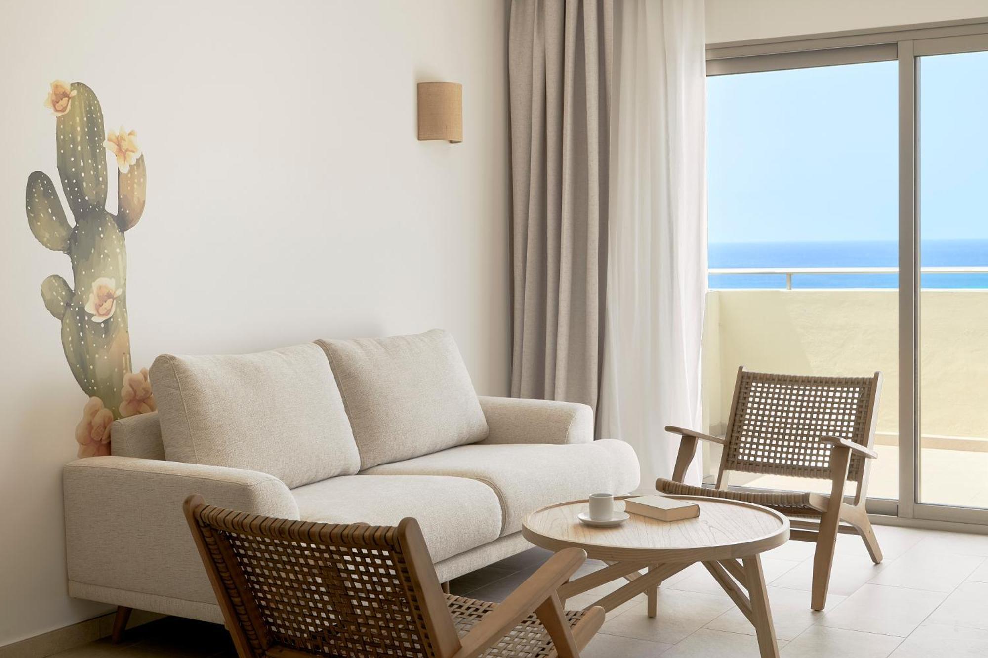 Hotel Iberostar Waves Gaviotas Park Playa Jandia Esterno foto