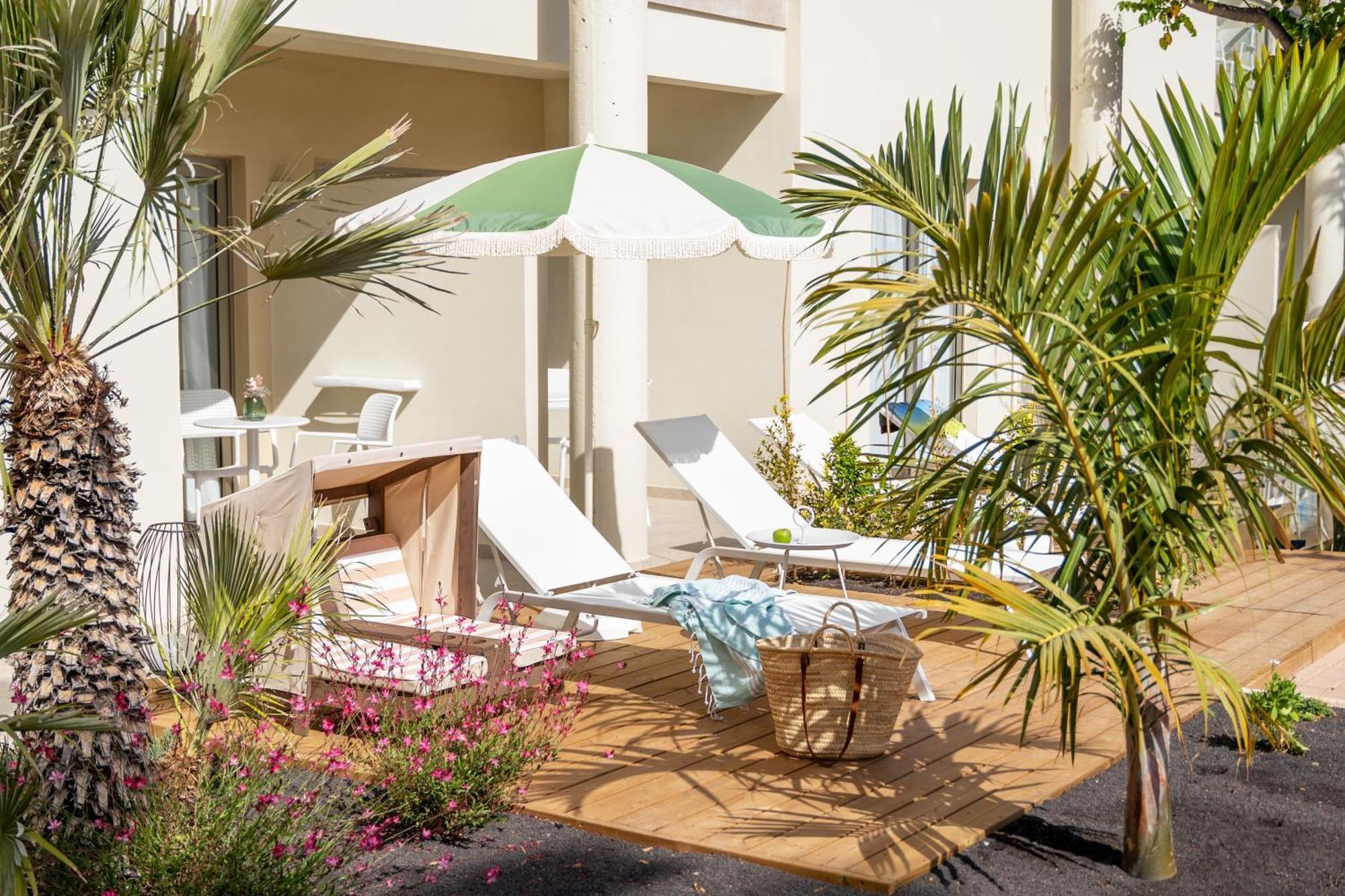 Hotel Iberostar Waves Gaviotas Park Playa Jandia Esterno foto