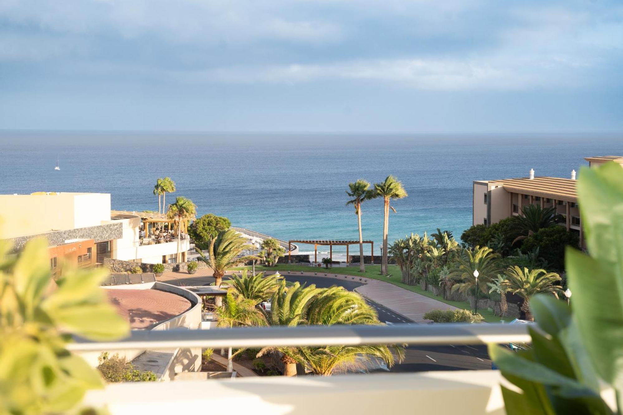Hotel Iberostar Waves Gaviotas Park Playa Jandia Esterno foto